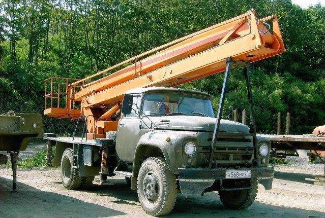 Аренда автовышки по выгодным ценам от компании «Кран-Клуб» в Москве